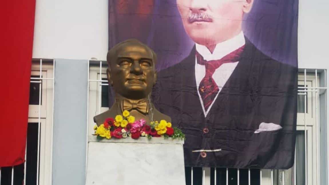 Gazi Mustafa Kemal Atatürk'ü aramızdan ayrılışının 85. yıl dönümünde bir kez daha saygı, rahmet ve minnetle anıyoruz.